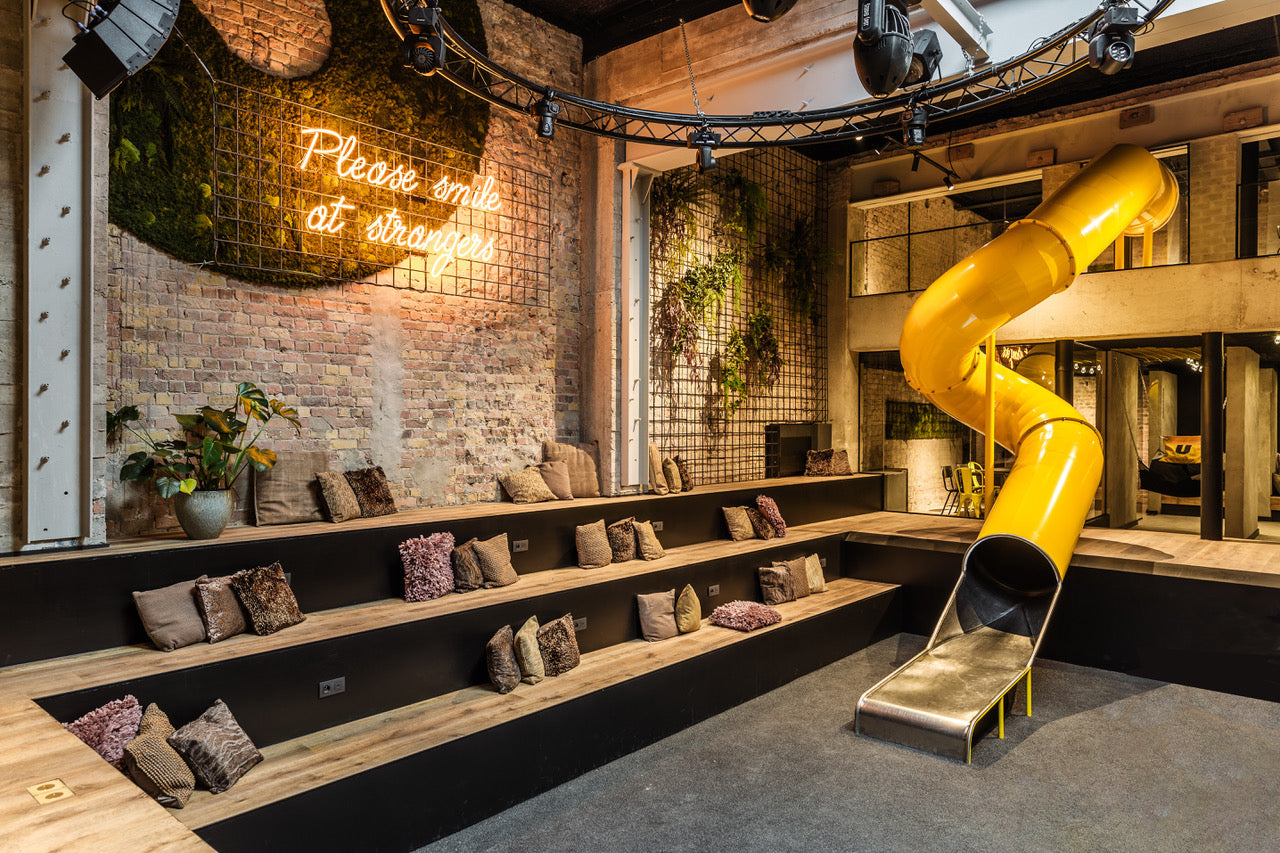 Collab Upstairs Hotel x Shop LILY