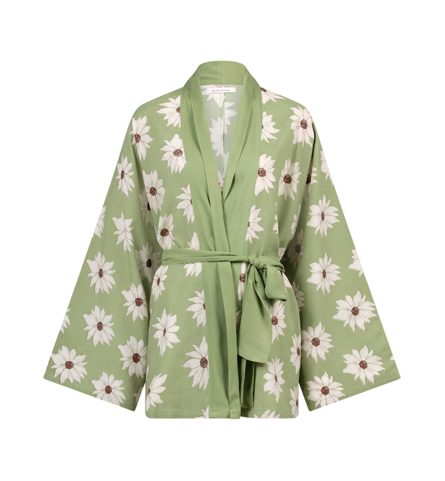White Lotus Dreams Kimono