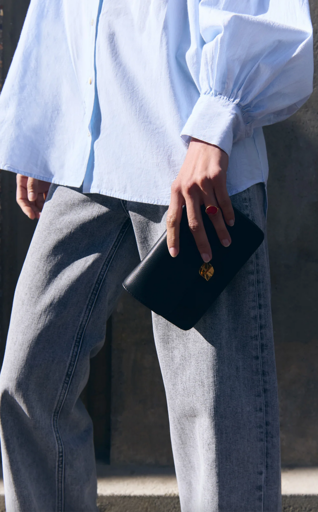 Loua Leather Bag Navy