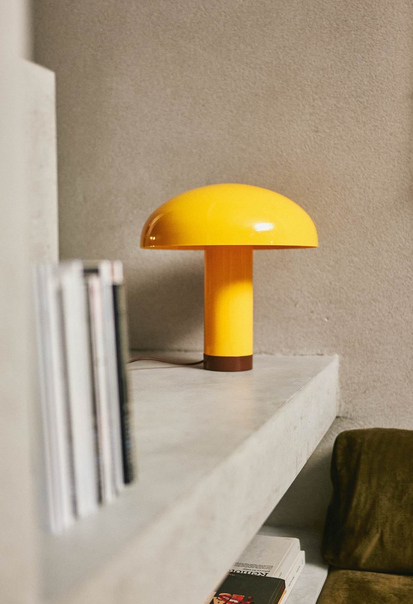 Lounge Tafel Lamp Butterscotch