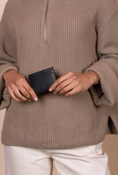 Mark's Cardcase Black Apple Leather