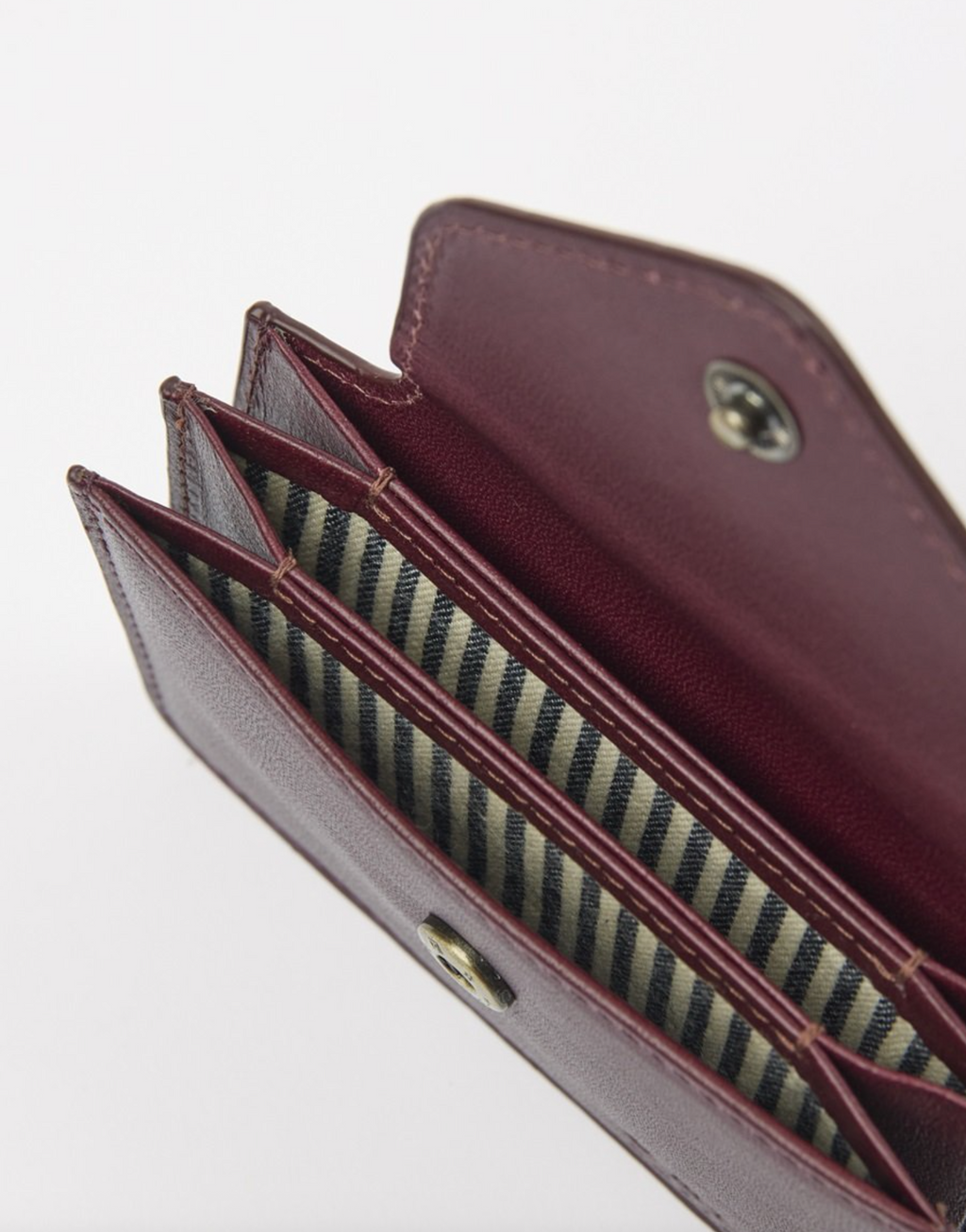 Harmonica Dark Cherry Classic Leather