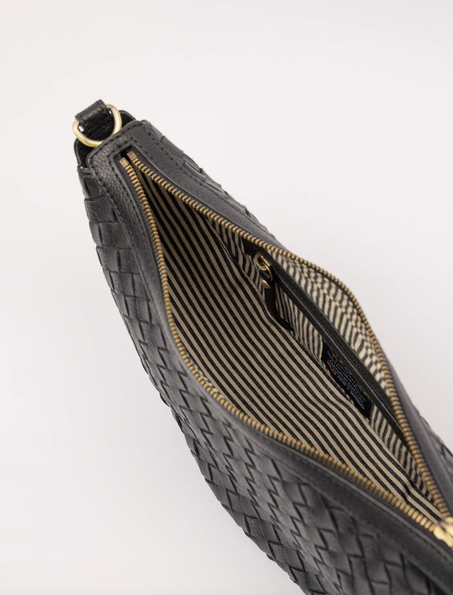 Leo Woven Soft Grain Leather Black