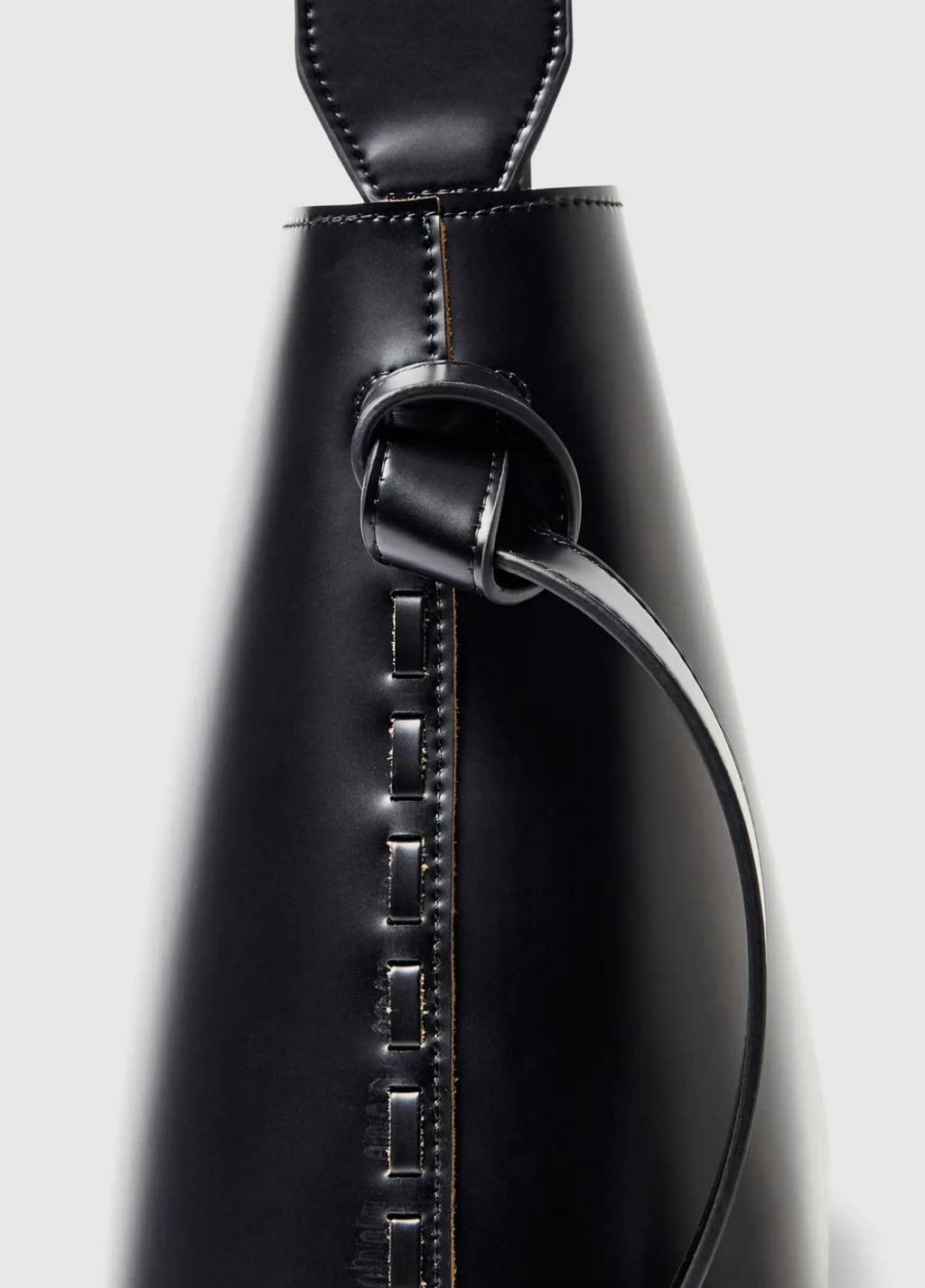 Stella Medium Leather Bag