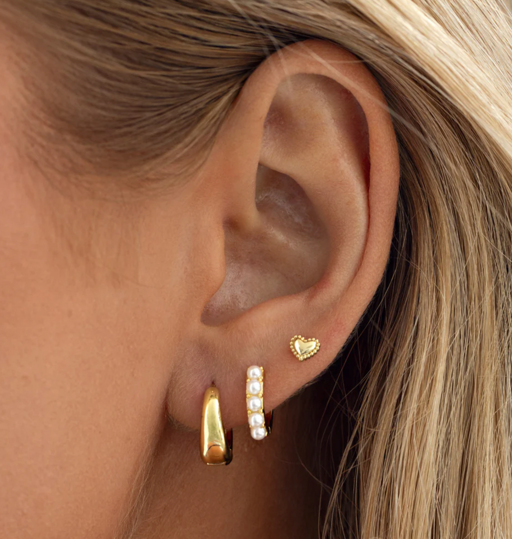 Essie Pearl Hoop Stud Earrings
