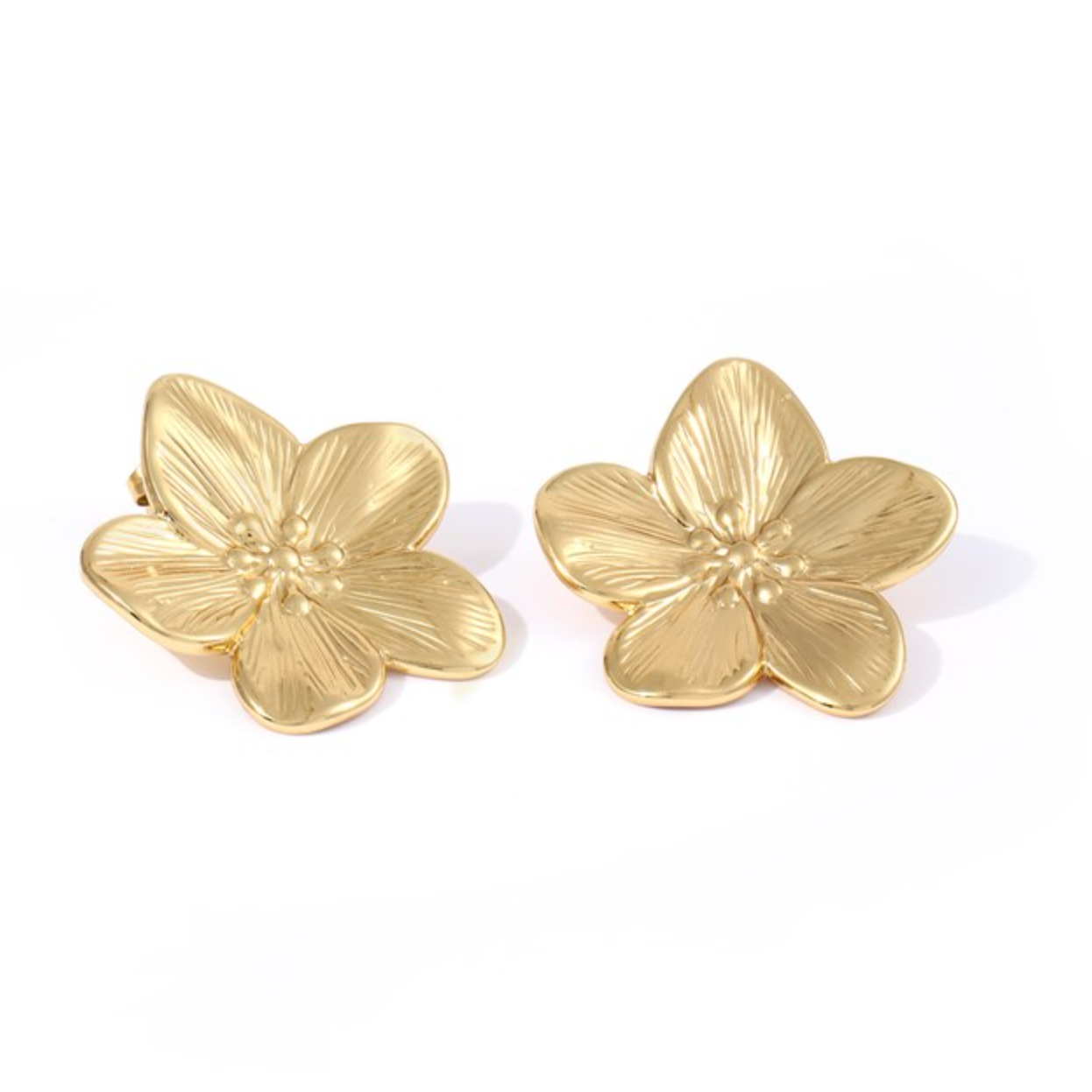 Maebry Flower Stud Earrings