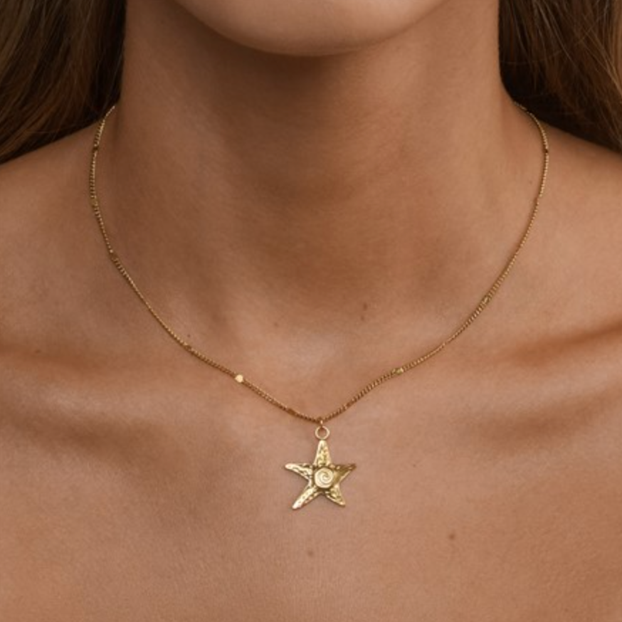 Moss Starfish Dangling Necklace Gold