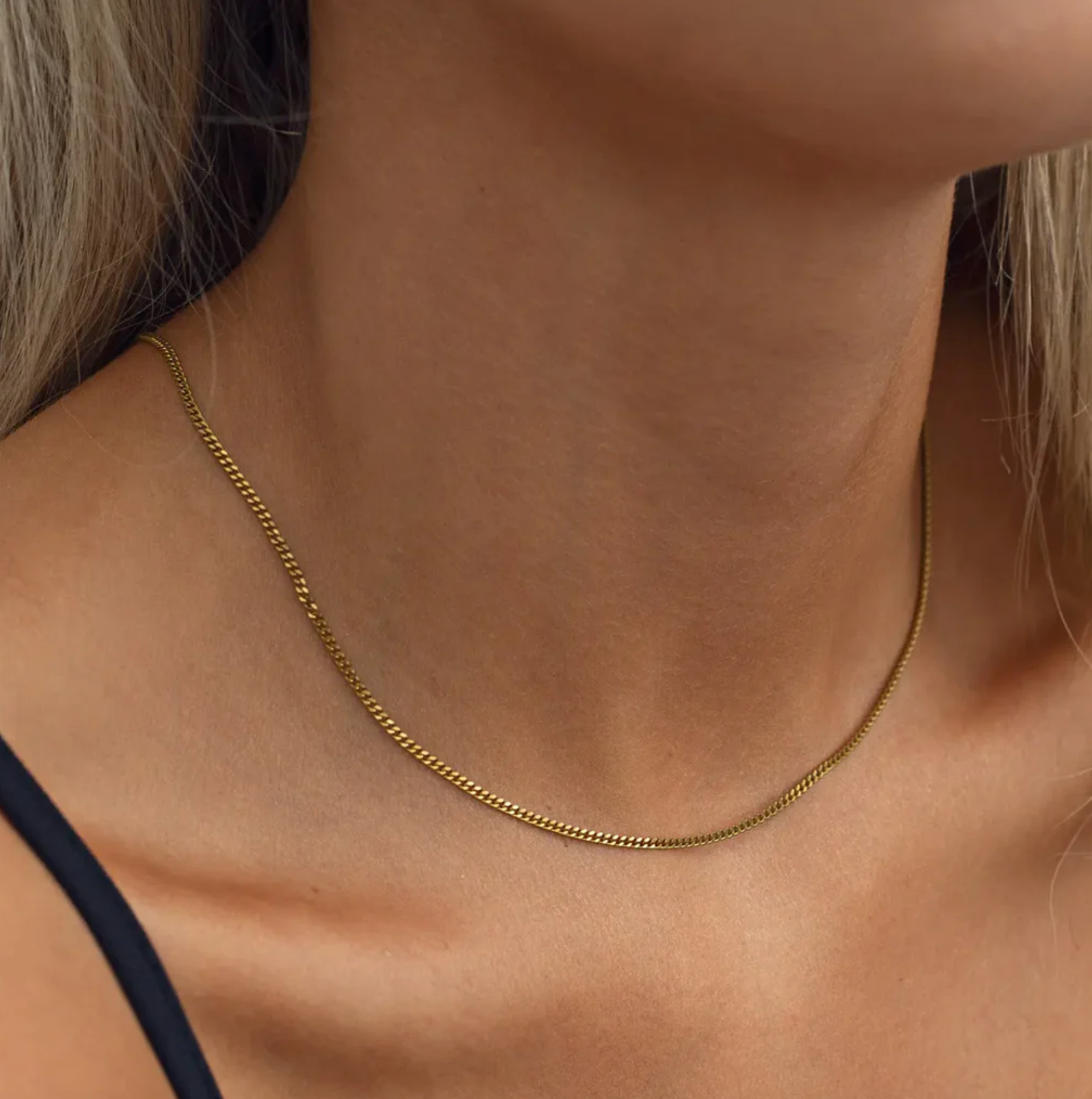 Sam Basic Fine Chain Necklace