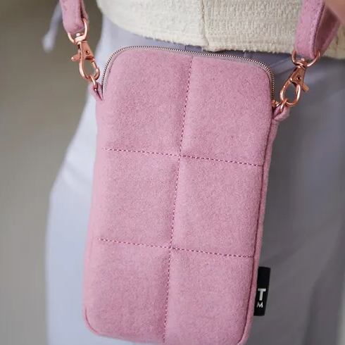 Luce Puffy Phone Pouch Blush