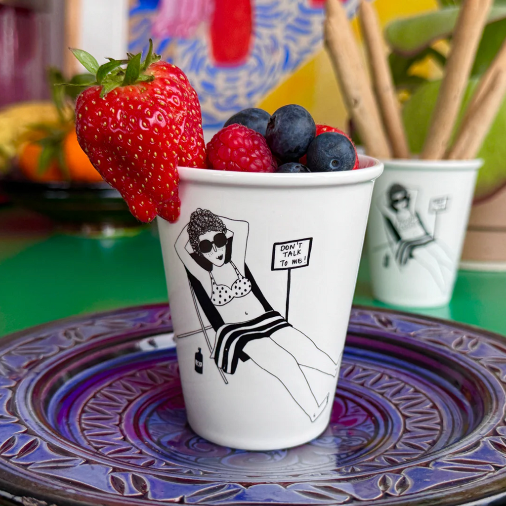 Don't Talk To Me Beker