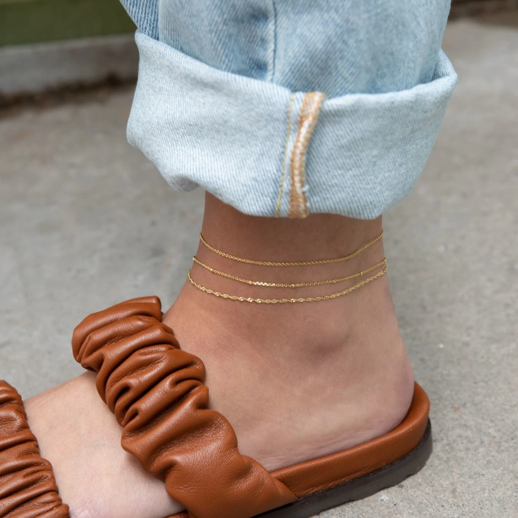 Helle Twisted Ankle Bracelet