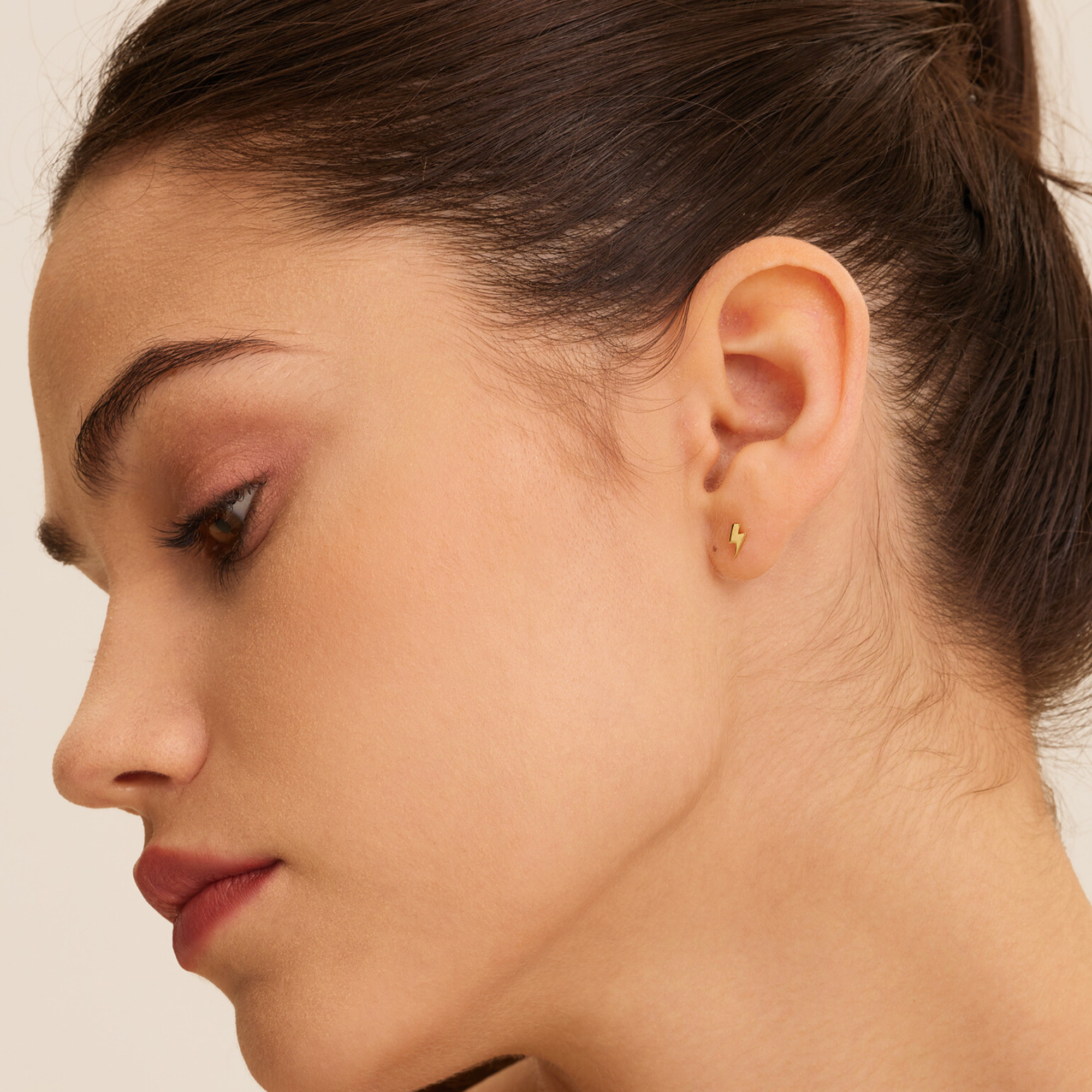 Jolie Lightning Stud