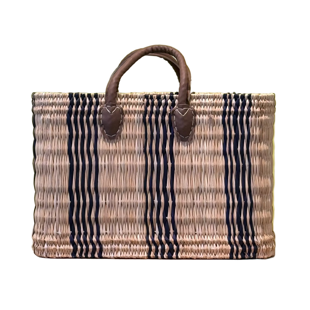Sarah Tas Navy