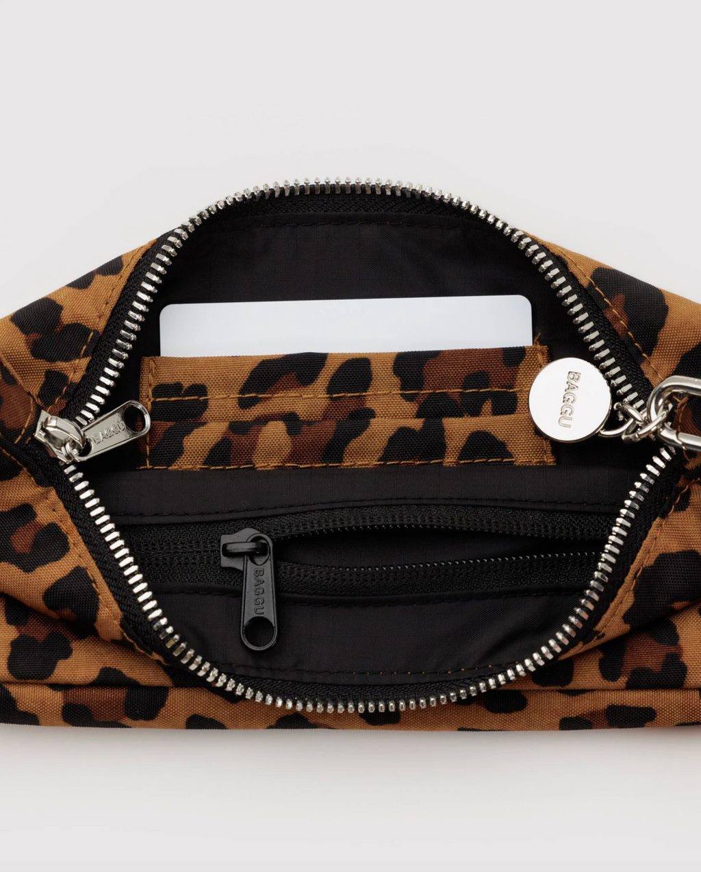 Nylon Pochette Leopard