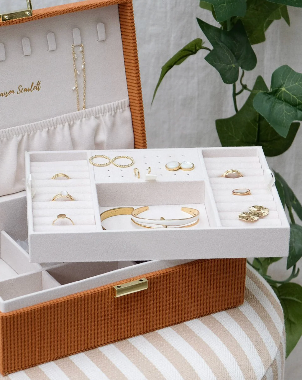 Louise Juwelendoos Camel Velours