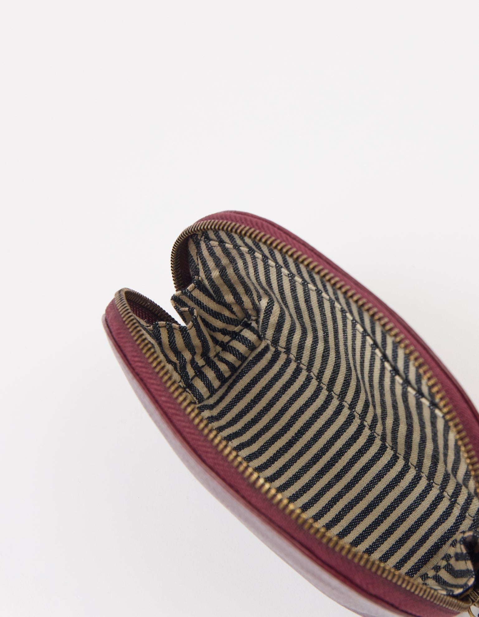 Make Up Case S Dark Cherry Soft Grain