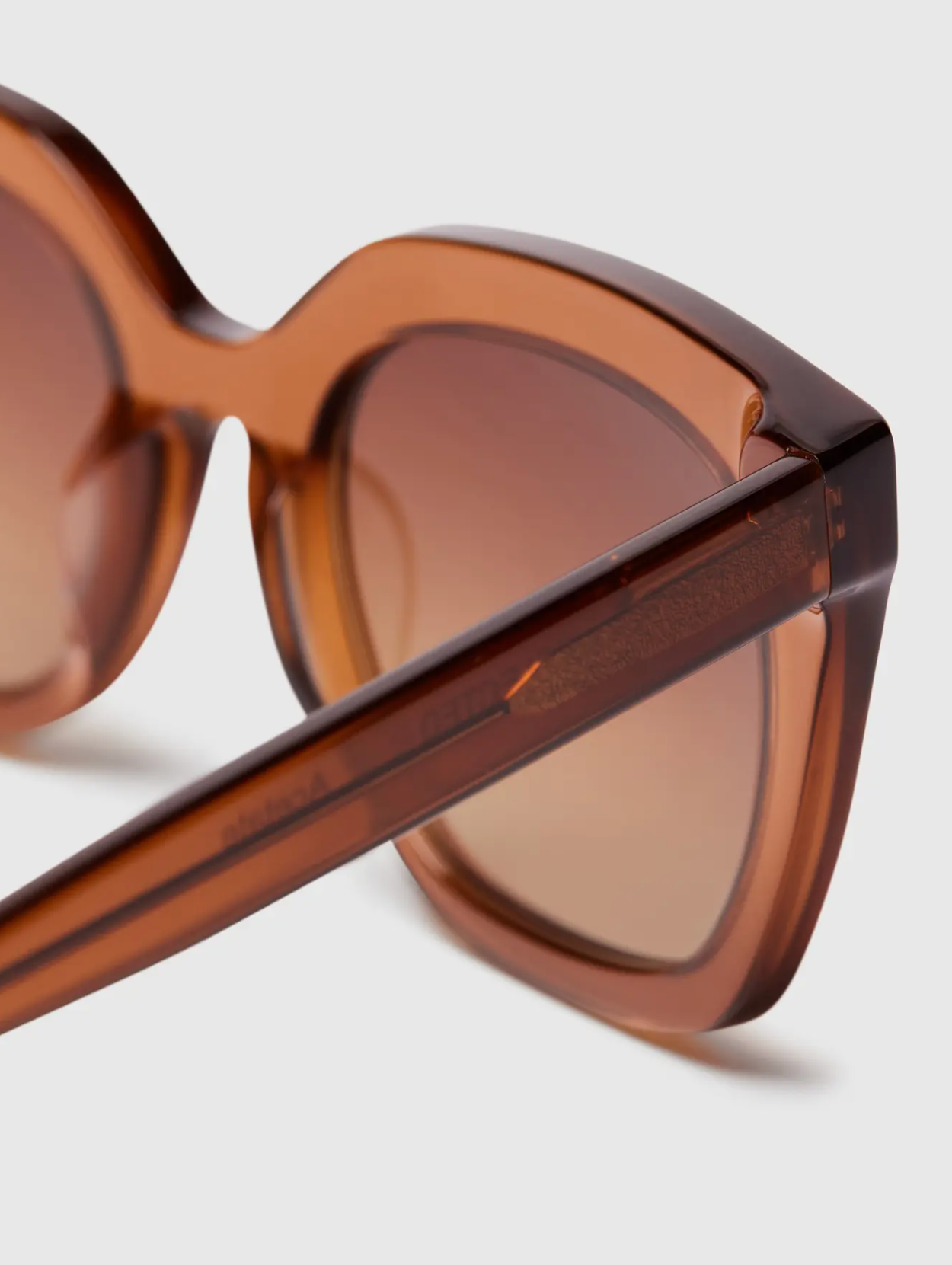 Naomi Sunglasses Demitasse