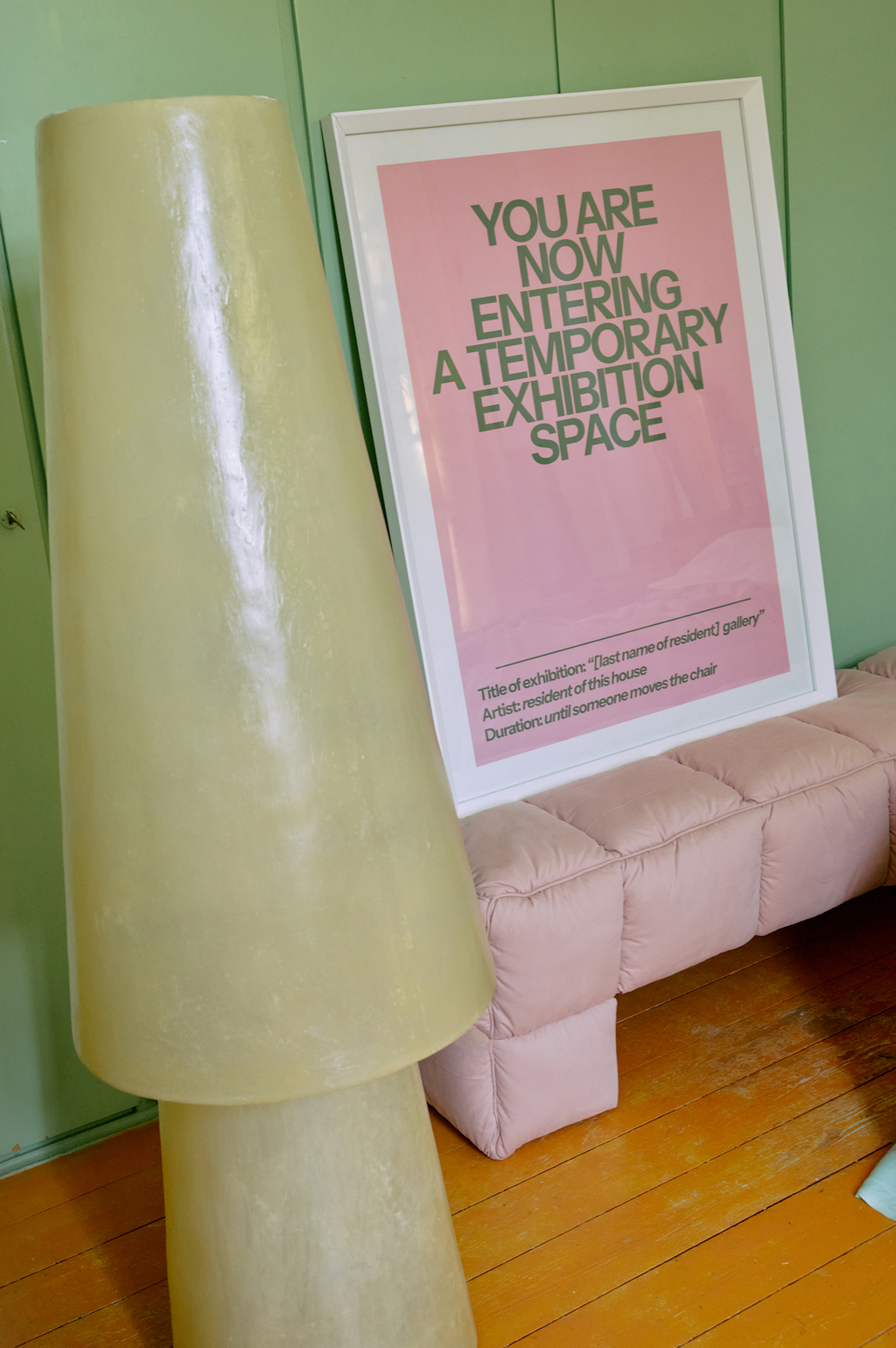 Puffy Lobby Bench Blush