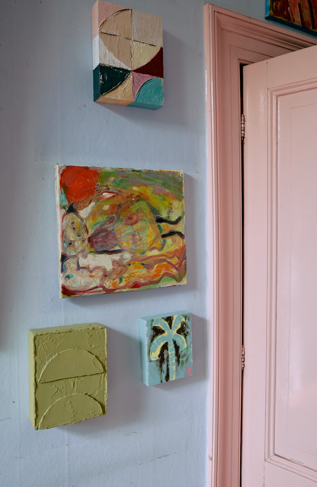 Pocket Exhibit Palmate