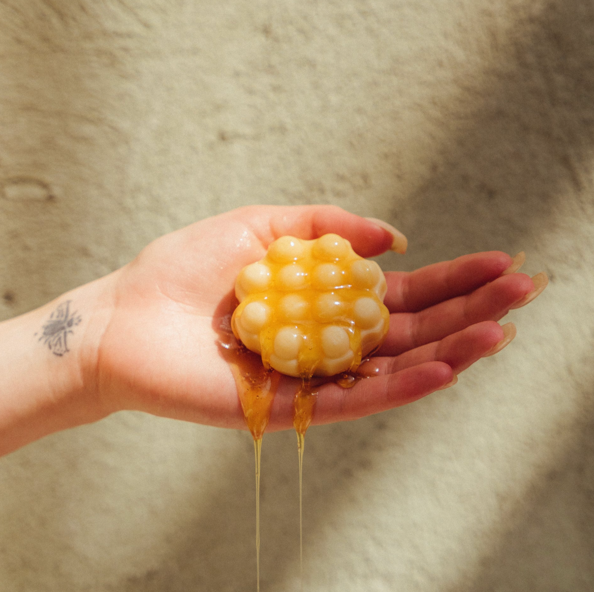 Vegan Honey Shampoo Bar