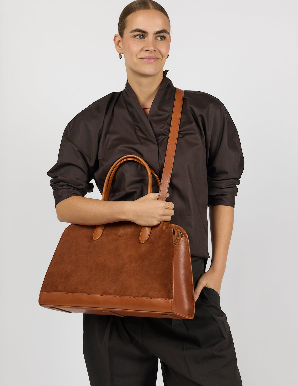 Alma Cognac Suede Classic Leather