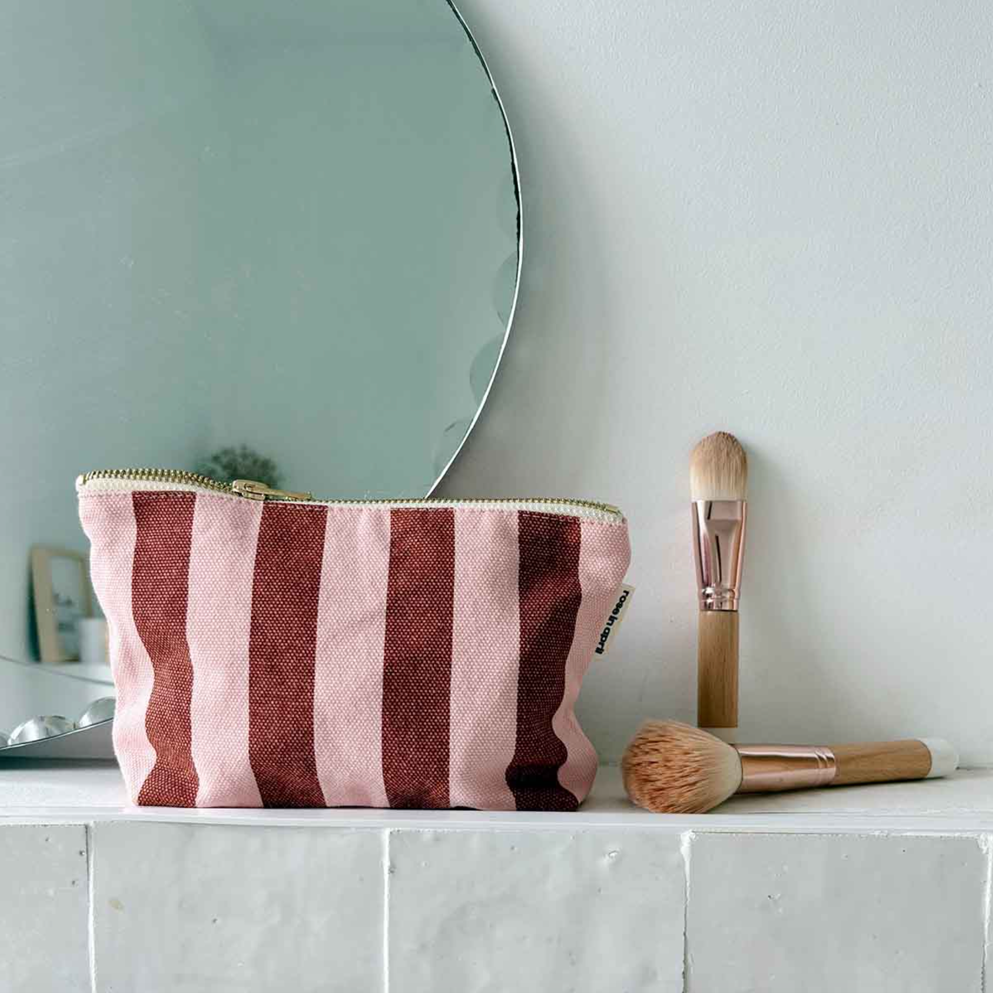 Sofia Pouch Brick