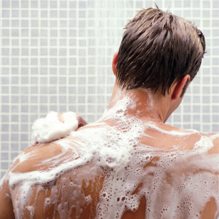 Home by Lily Oostende Wondr badkamer cosmetica badschuim